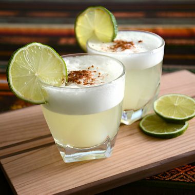 La Historia y Evolución del Pisco Peruano